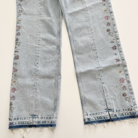 DESIGUAL Flower Embroidered Wide Leg Slit Hem Jeans Size 14 NWT - Picture 8 of 14